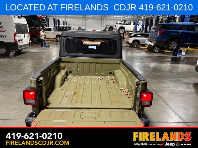 New 2026 Jeep Gladiator Sport AWD/4WD image 4