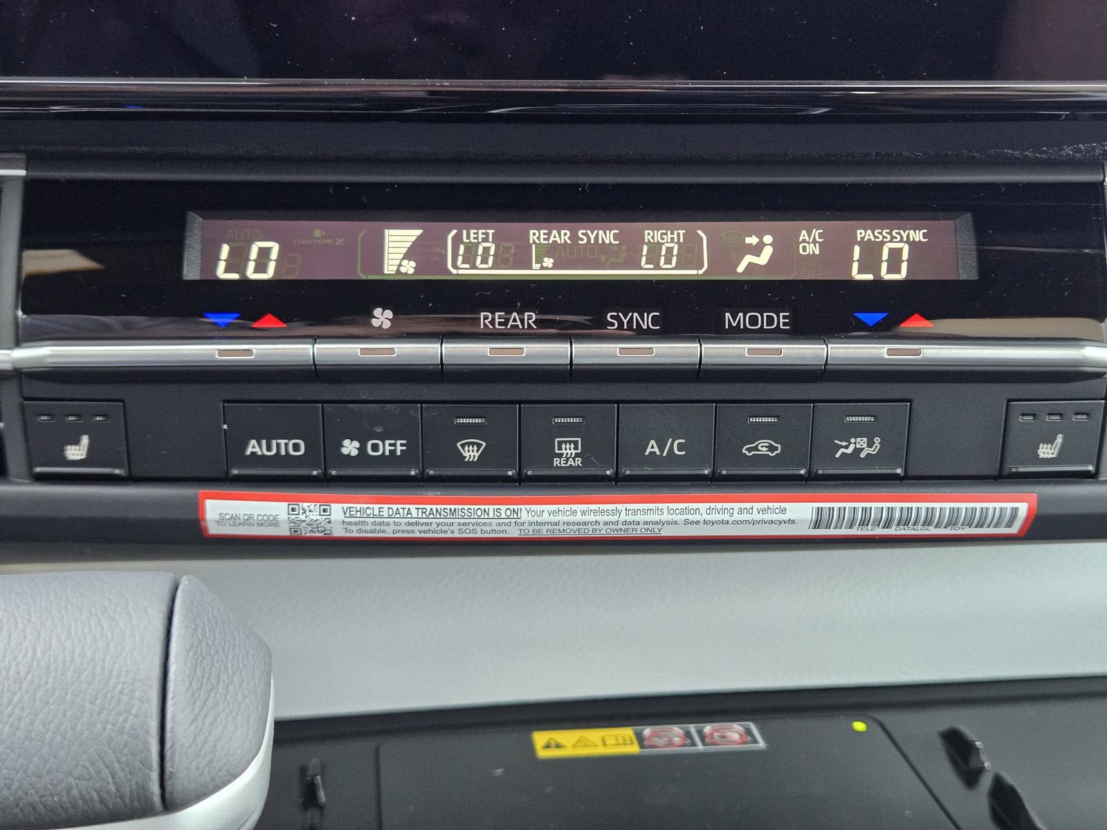 New 2026 Toyota Sienna XSE AWD/4WD image 17