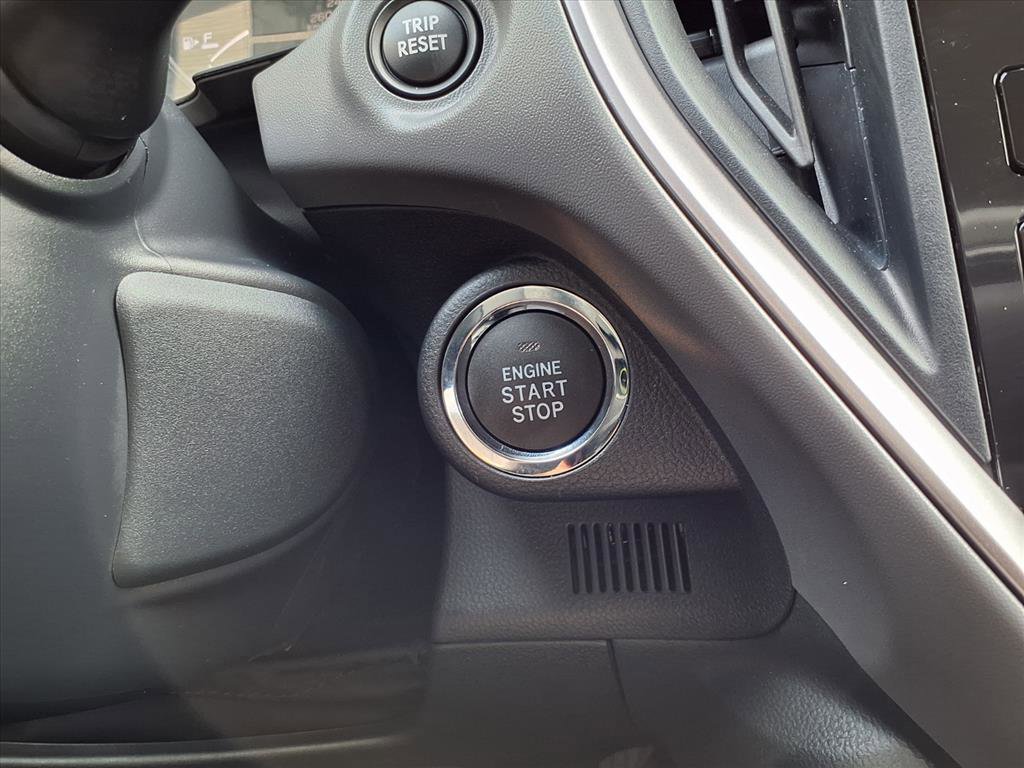 Used 2025 Subaru Crosstrek 2.0i Premium image 10