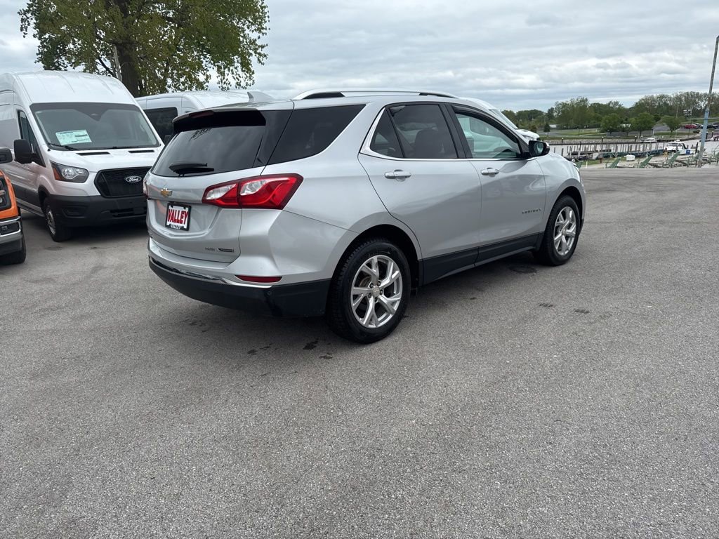 Used 2018 Chevrolet Equinox Premier AWD/4WD image 5