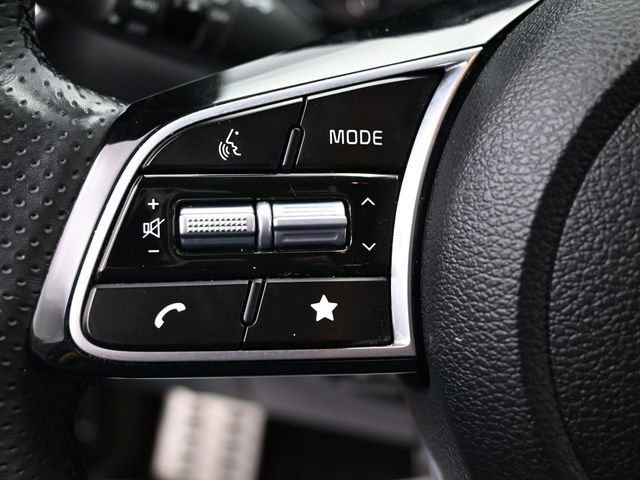 Used 2024 Kia Forte GT-Line image 16