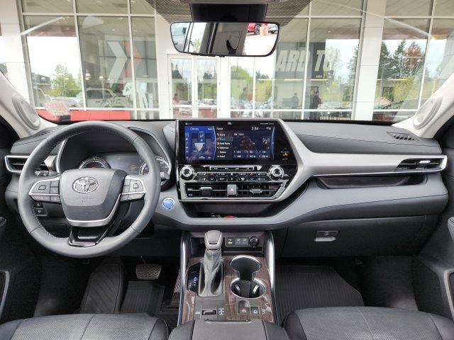 Used 2022 Toyota Highlander Limited AWD/4WD image 20