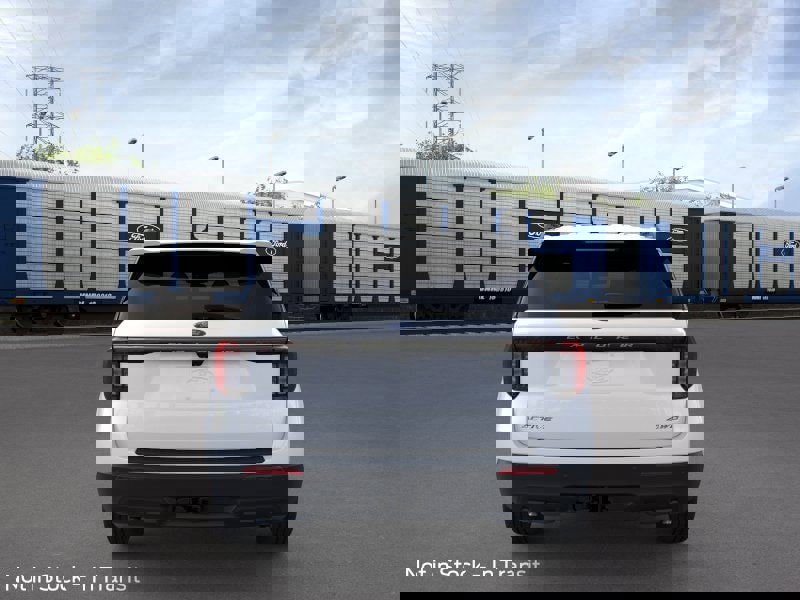 New 2025 Ford Explorer Active image 28