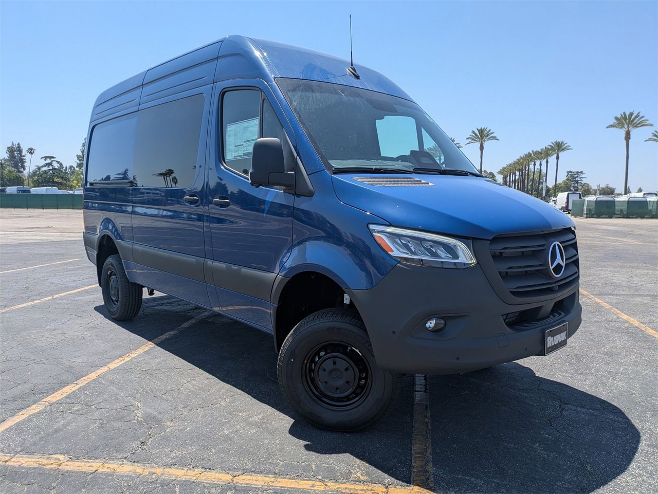 New 2025 Mercedes-Benz Sprinter 2500