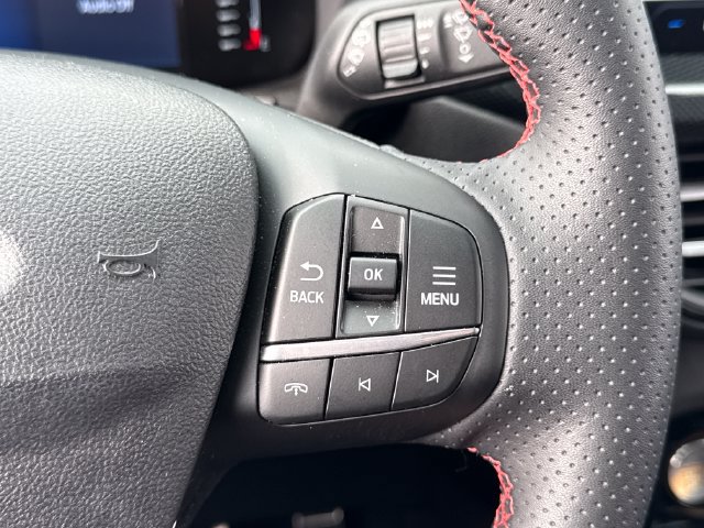 Used 2024 Ford Escape ST-Line w/ Tech Pack #1 AWD/4WD image 37