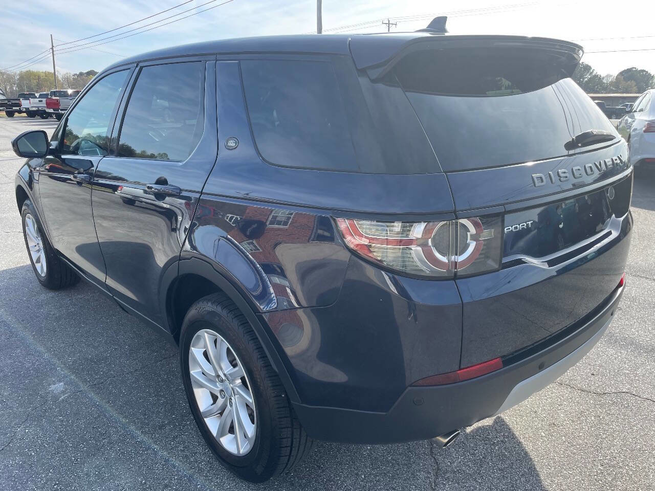 Used 2016 Land Rover Discovery Sport HSE image 6