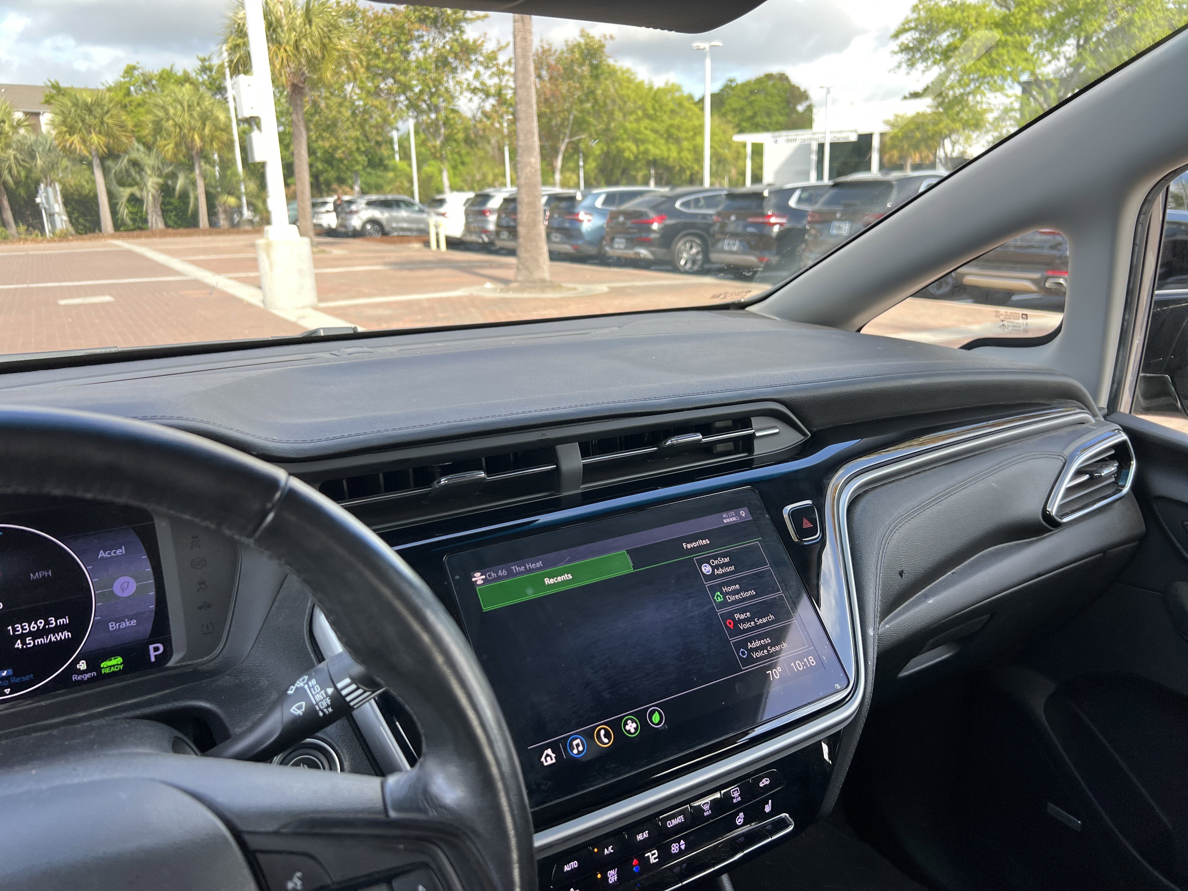Used 2022 Chevrolet Bolt LT w/ Infotainment Package image 28