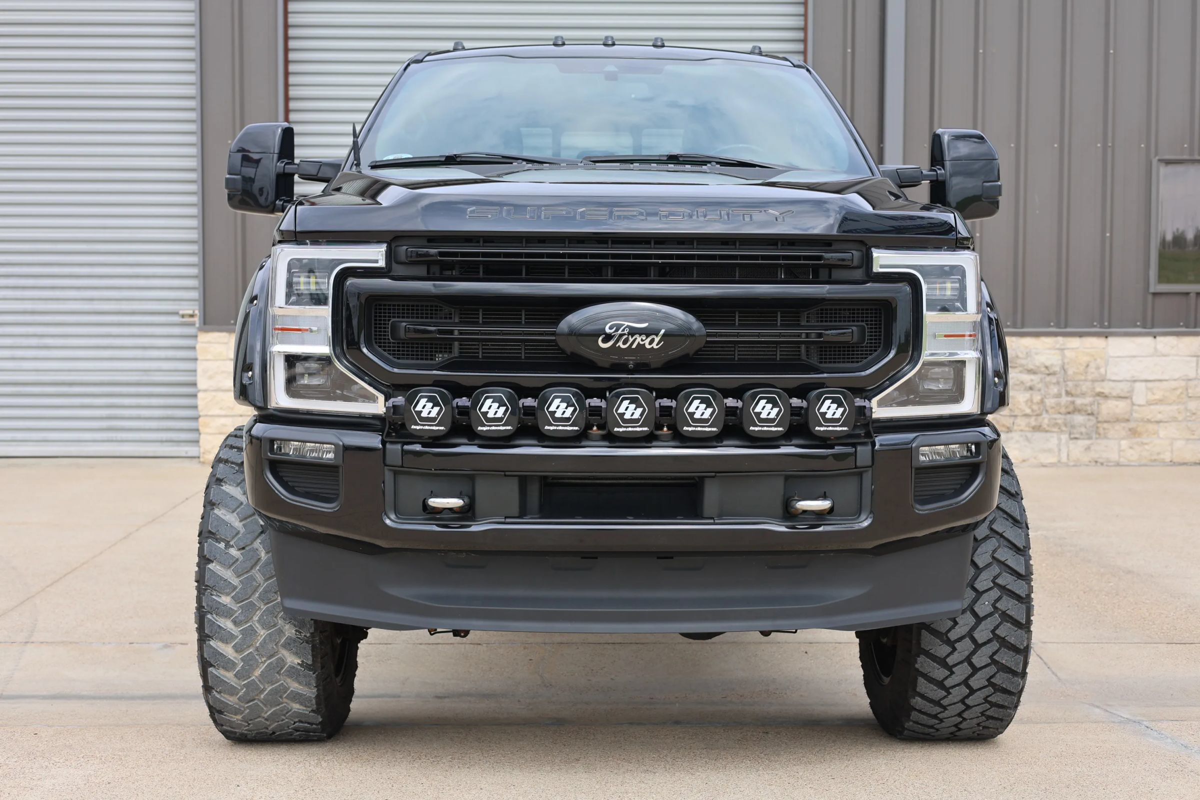 Used 2021 Ford F350 Platinum w/ FX4 Off-Road Package AWD/4WD image 11