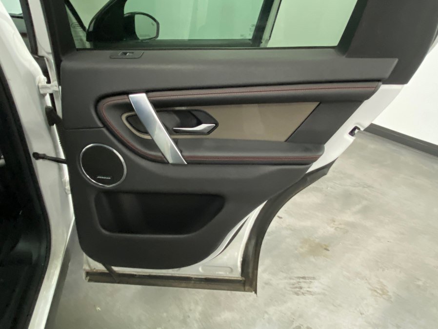 Used 2020 Land Rover Discovery Sport S R-Dynamic AWD/4WD image 47