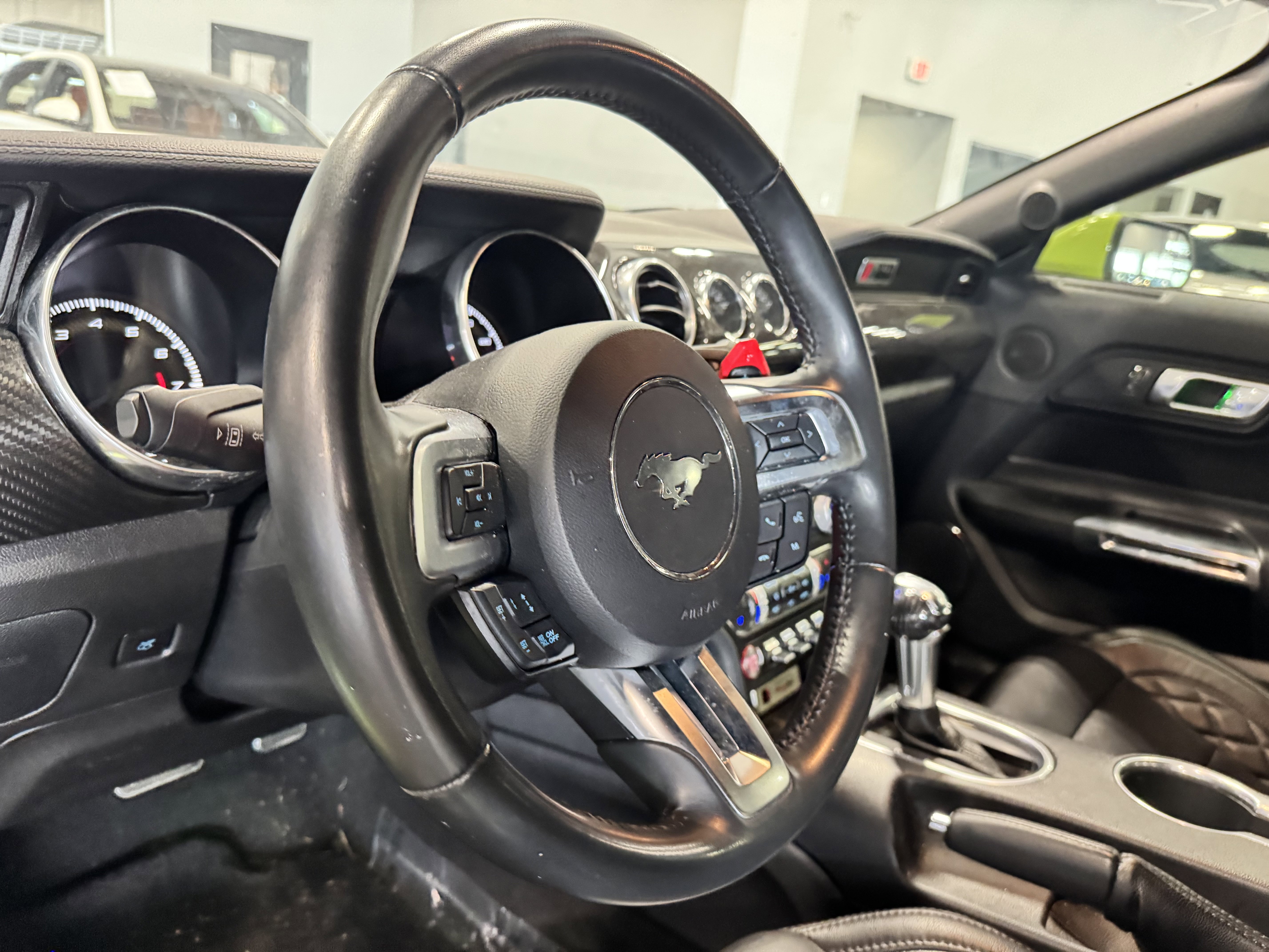 Used 2020 Ford Mustang GT Premium w/ GT Performance Package RWD image 10