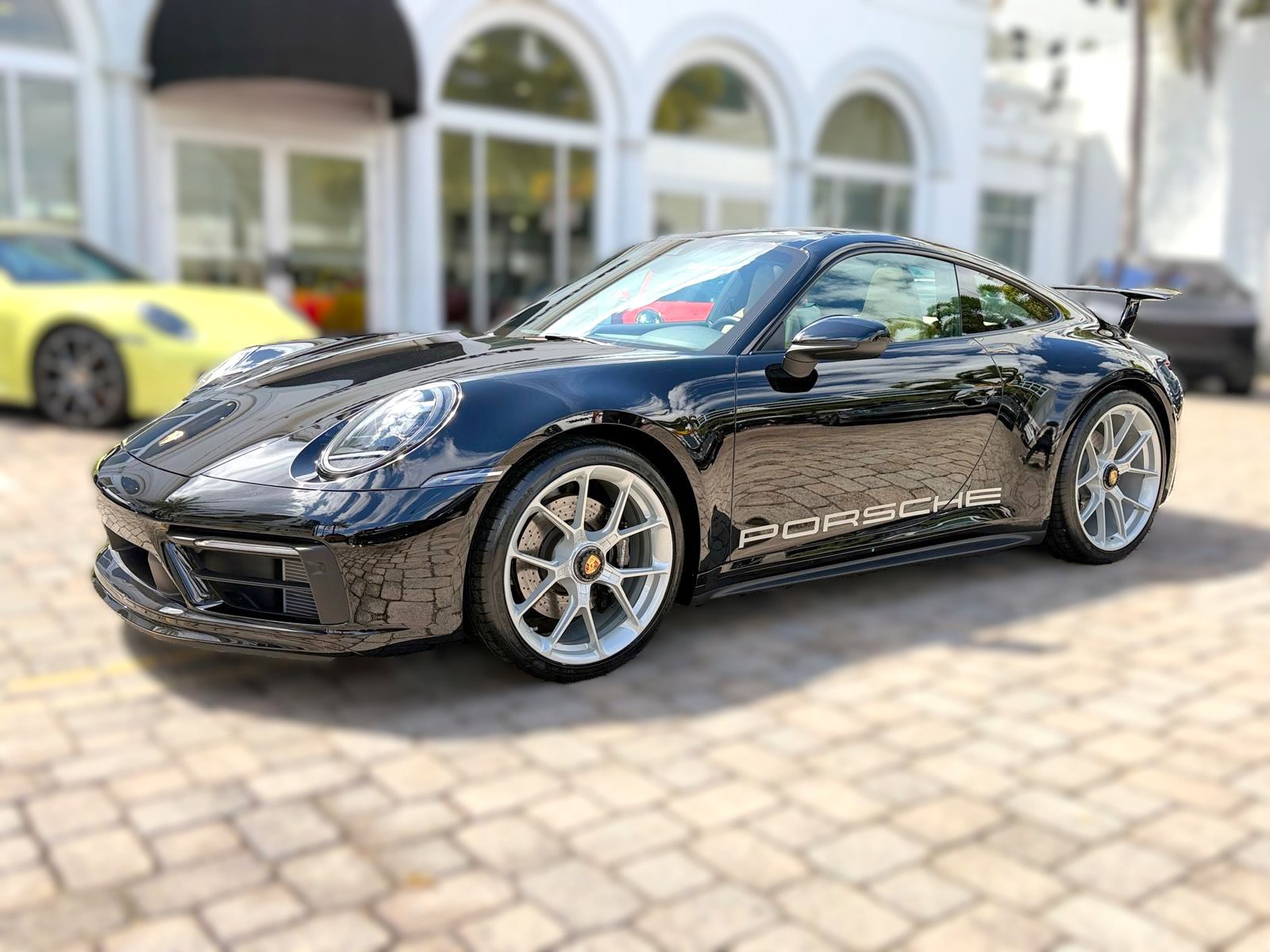 Used 2024 Porsche 911 Carrera 4S