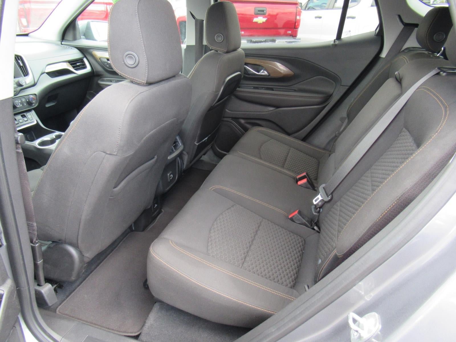 Used 2020 GMC Terrain SLE w/ Driver Convenience Package AWD/4WD image 28