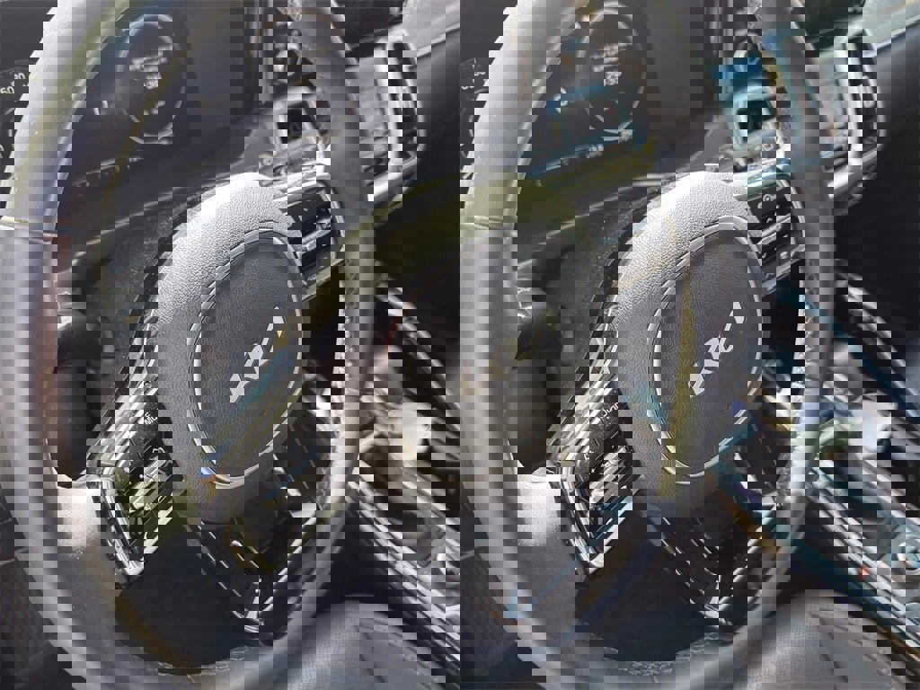 Used 2023 Kia Sorento SX image 11