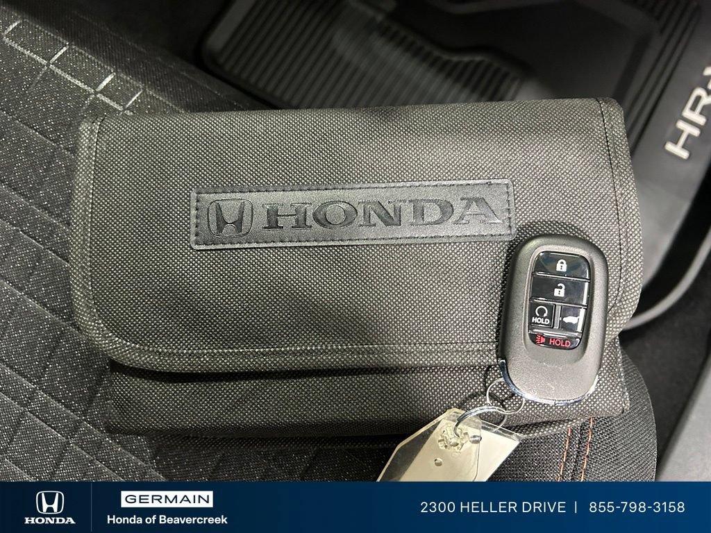 Certified 2025 Honda HR-V Sport image 30