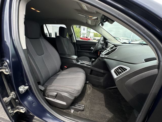 Used 2017 GMC Terrain SLE FWD image 25