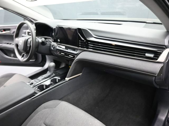 Used 2025 Toyota Camry LE FWD image 25