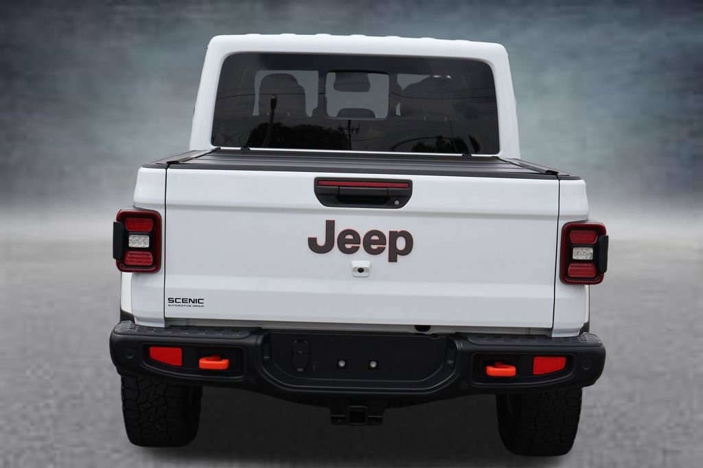 Used 2024 Jeep Gladiator Mojave AWD/4WD image 23