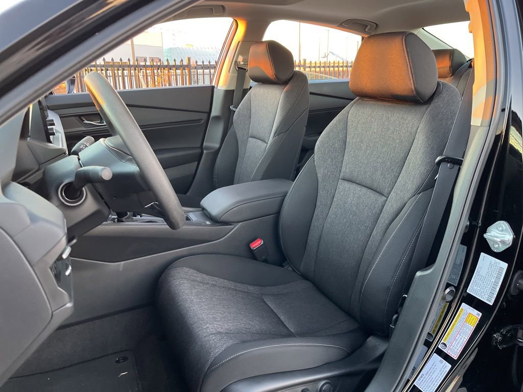 Used 2025 Honda Accord SE image 24