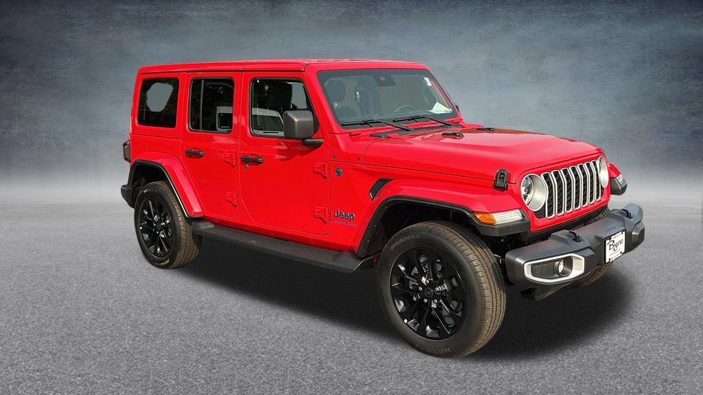 Used 2025 Jeep Wrangler Unlimited Sahara AWD/4WD image 2