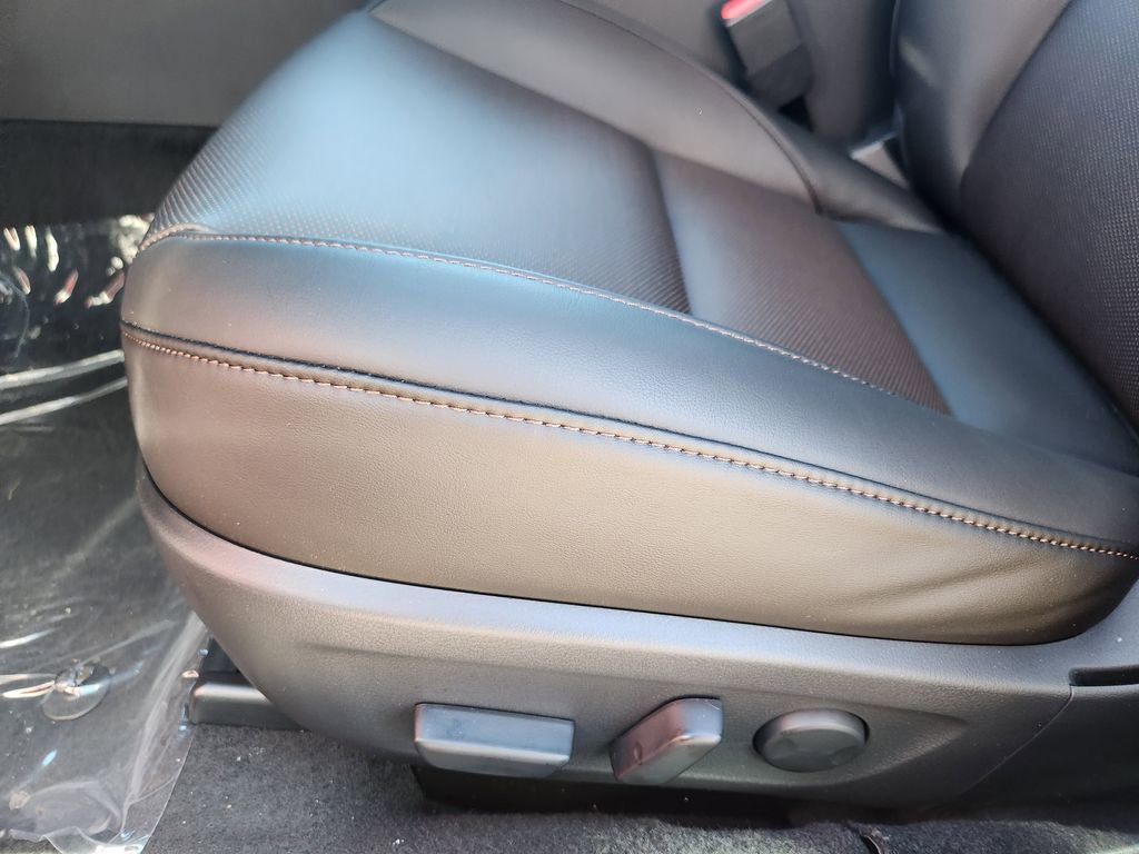 New 2026 MAZDA MAZDA3 2.5 Turbo Sedan w/Premium Plus image 14