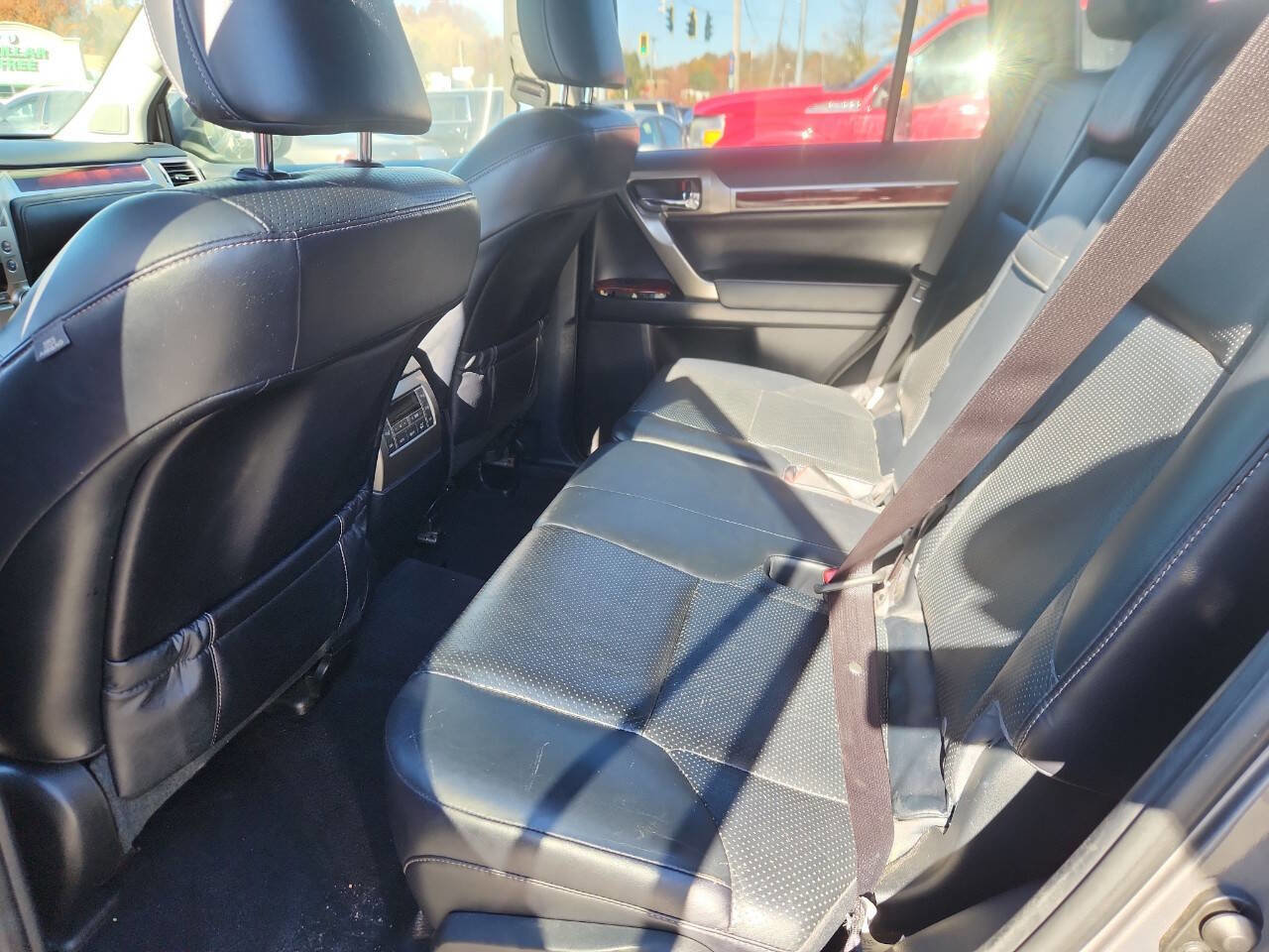 Used 2013 Lexus GX 460 image 14