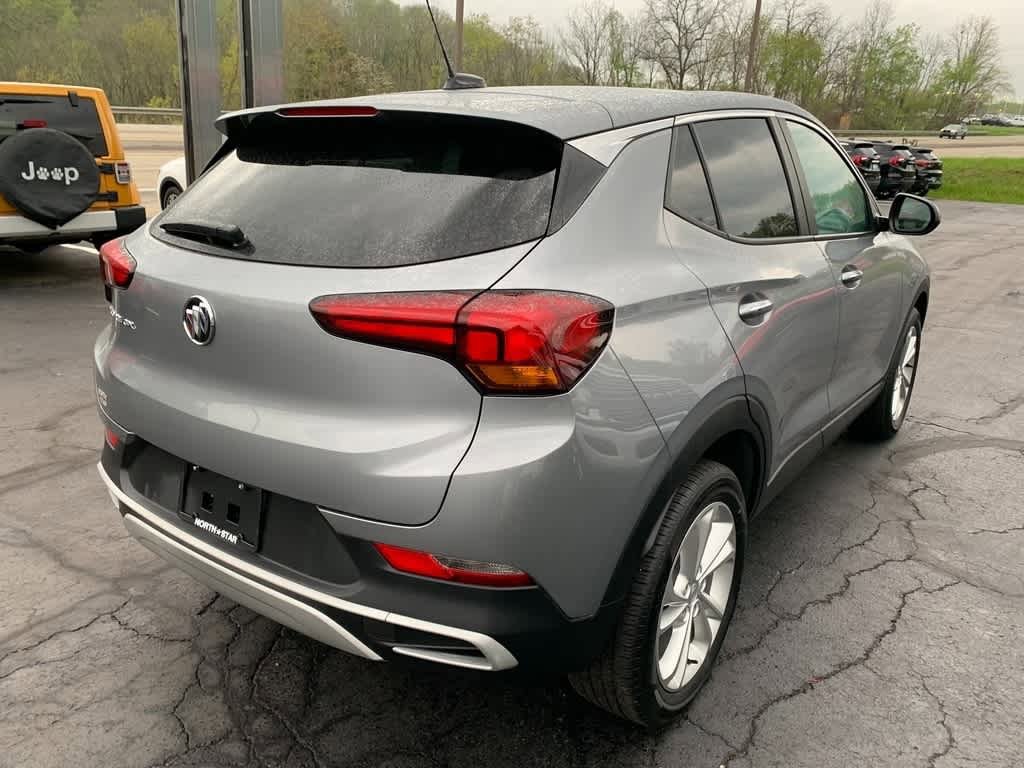 Certified 2023 Buick Encore GX Preferred w/ Cold Weather Comfort Package FWD image 5