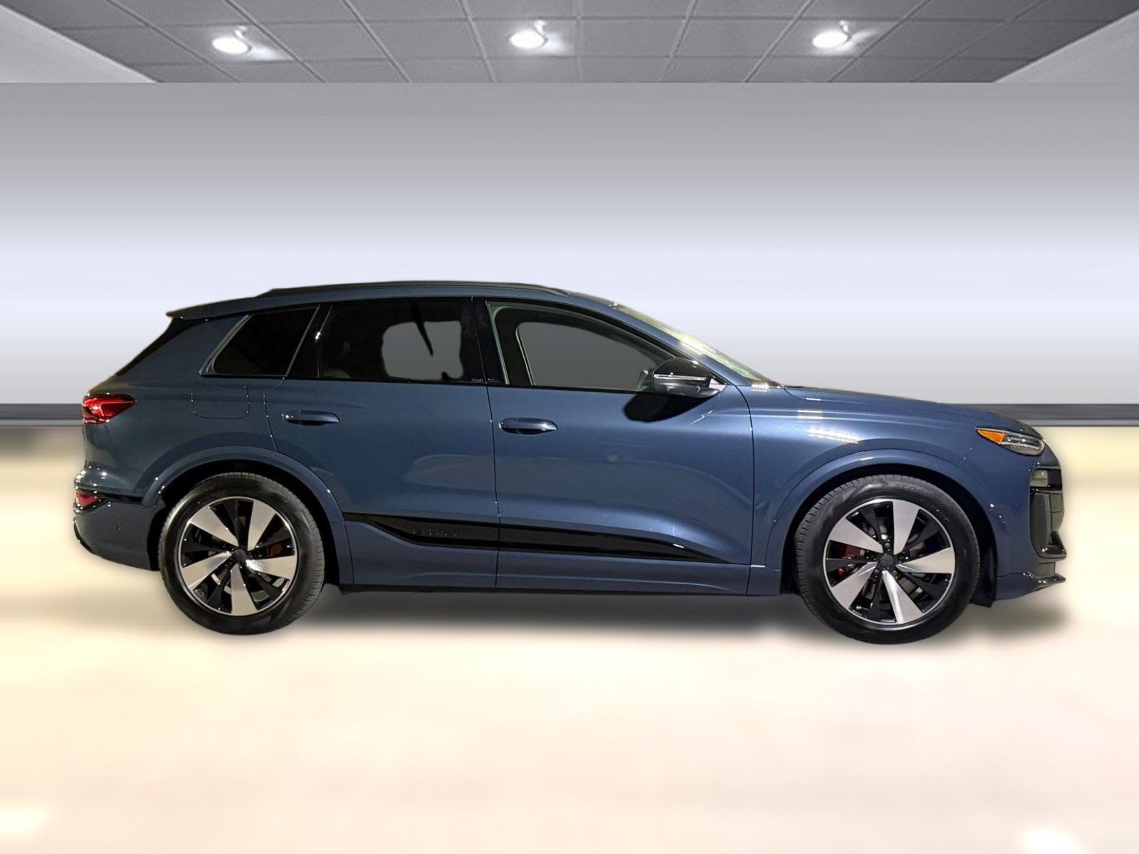 New 2027 Audi SQ6 e-tron Prestige AWD/4WD image 8