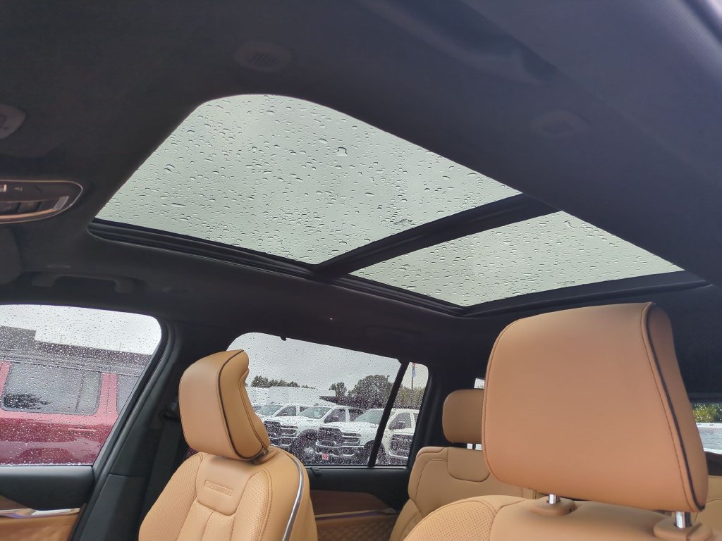 New 2027 Jeep Grand Cherokee L Summit AWD/4WD image 27