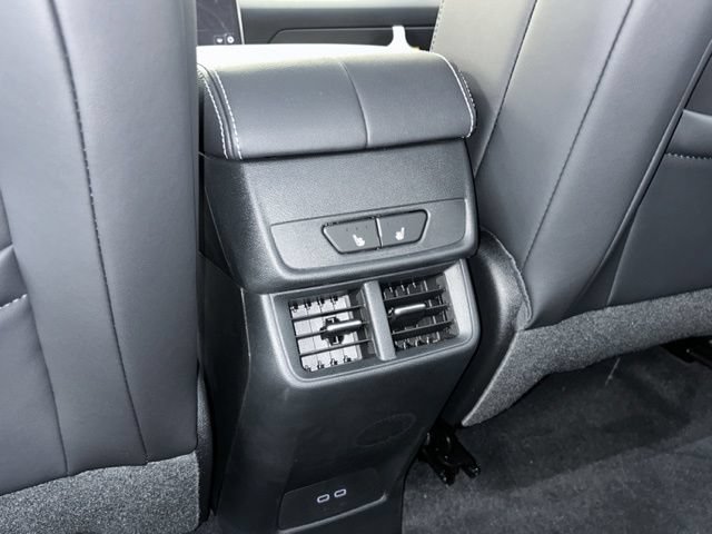 New 2026 GMC Terrain Denali w/ LPO, Black Badging Package AWD/4WD image 22