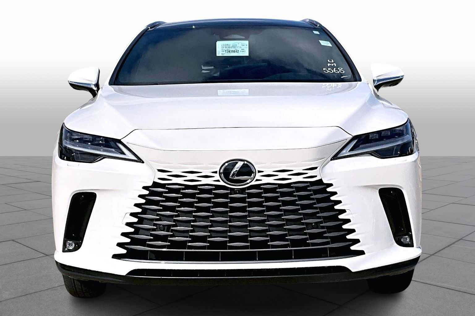 Used 2026 Lexus RX 450h Luxury w/ Convenience Package image 3