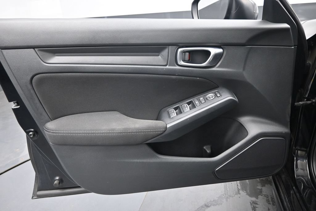 Used 2023 Honda Civic Sport image 23