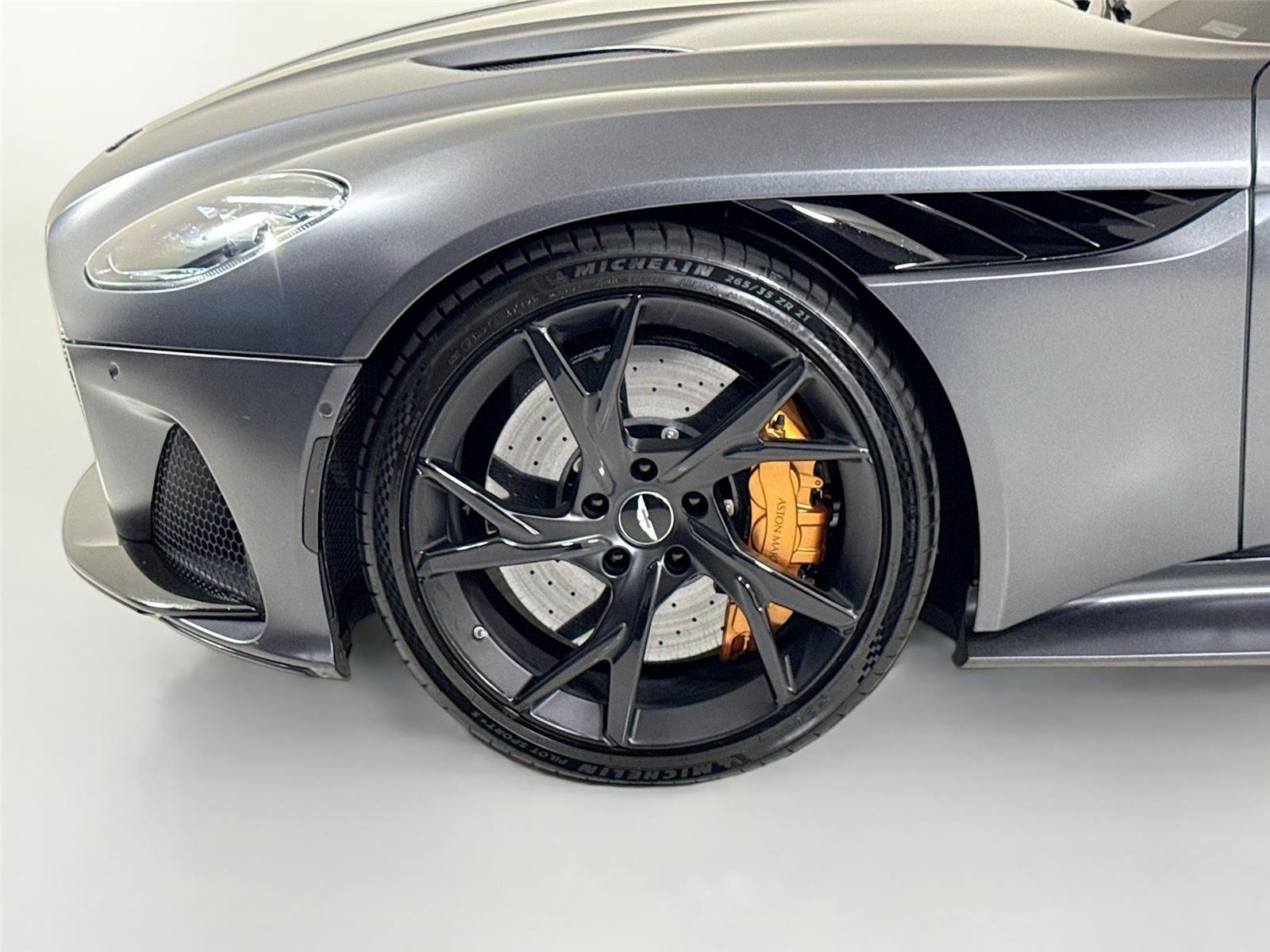 Used 2019 Aston Martin DBS Superleggera RWD image 37
