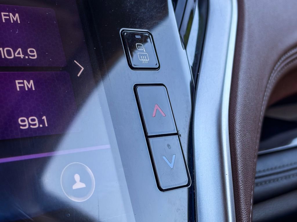 Used 2021 Subaru Outback Touring XT AWD/4WD image 31