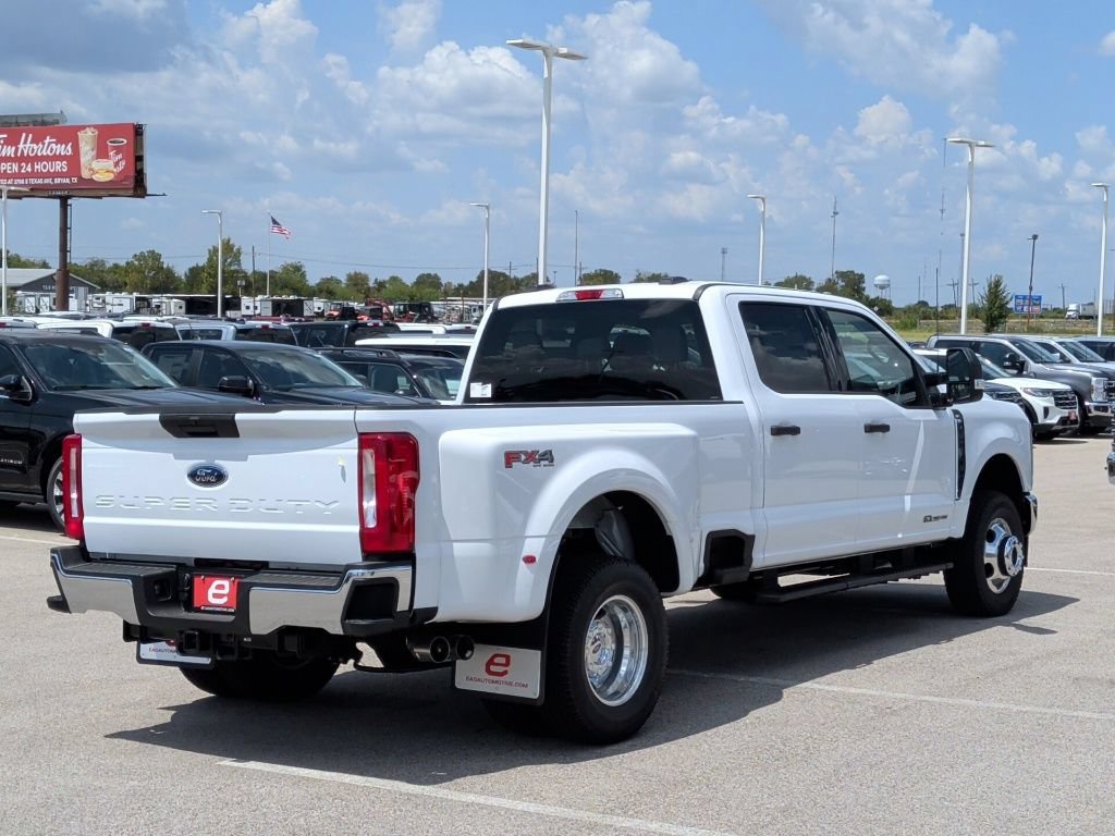 New 2026 Ford F350 XLT AWD/4WD image 8