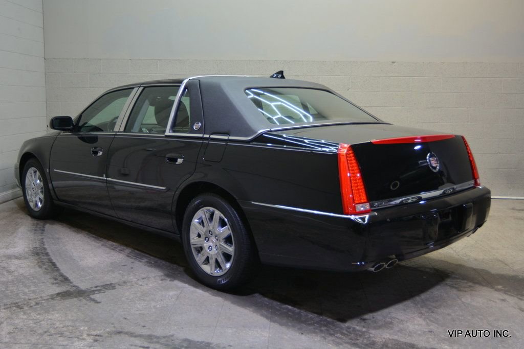 Used 2010 Cadillac DTS Premium w/ Driver Awareness Package image 3