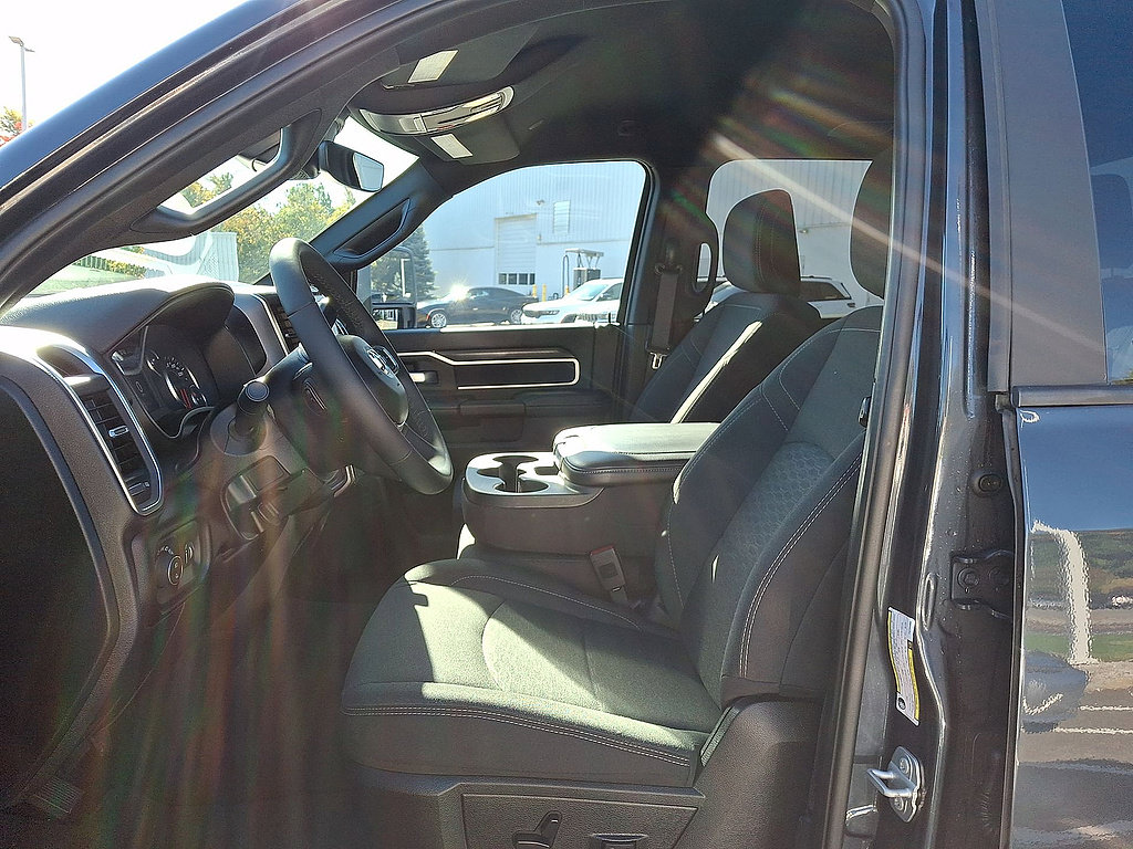 Used 2026 RAM 2500 Big Horn AWD/4WD image 11