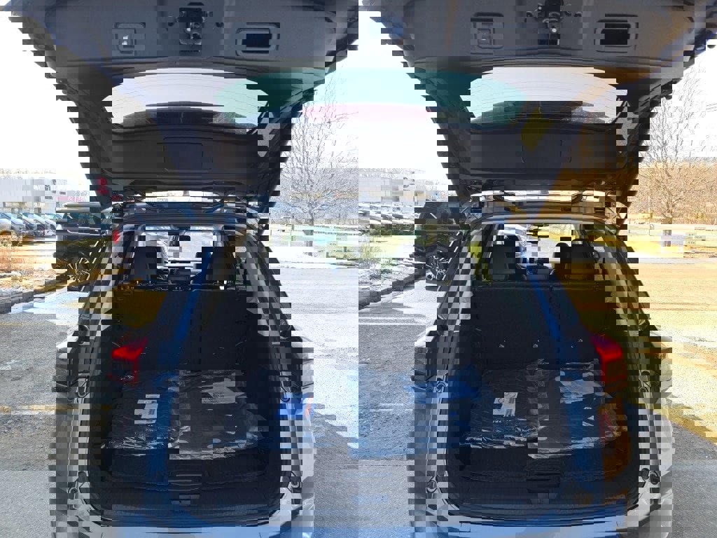 New 2026 Nissan Rogue Platinum image 7