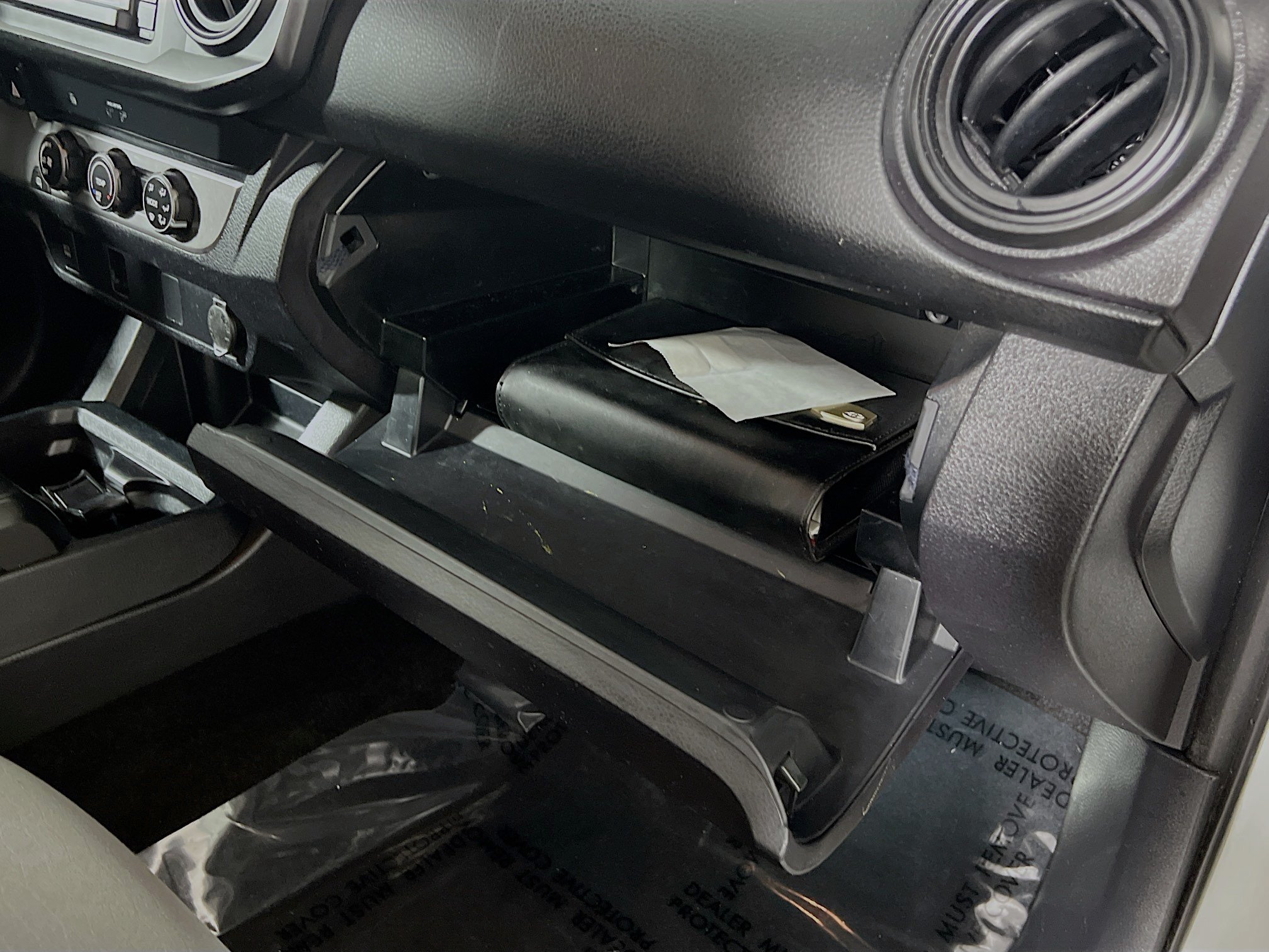 Used 2019 Toyota Tacoma SR w/ SR Convenience Package RWD image 33