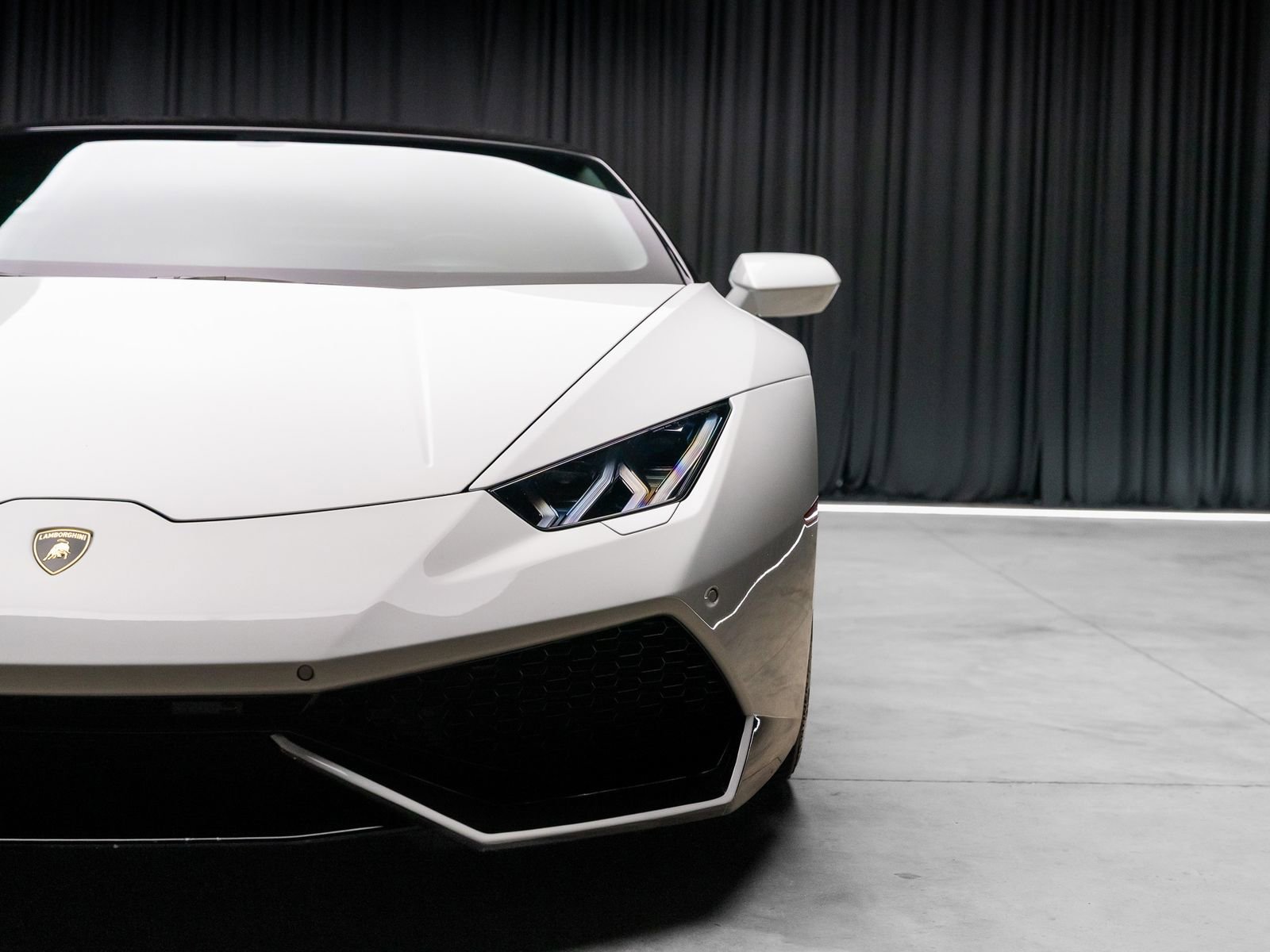 Used 2016 Lamborghini Huracan LP 610-4 AWD/4WD image 23