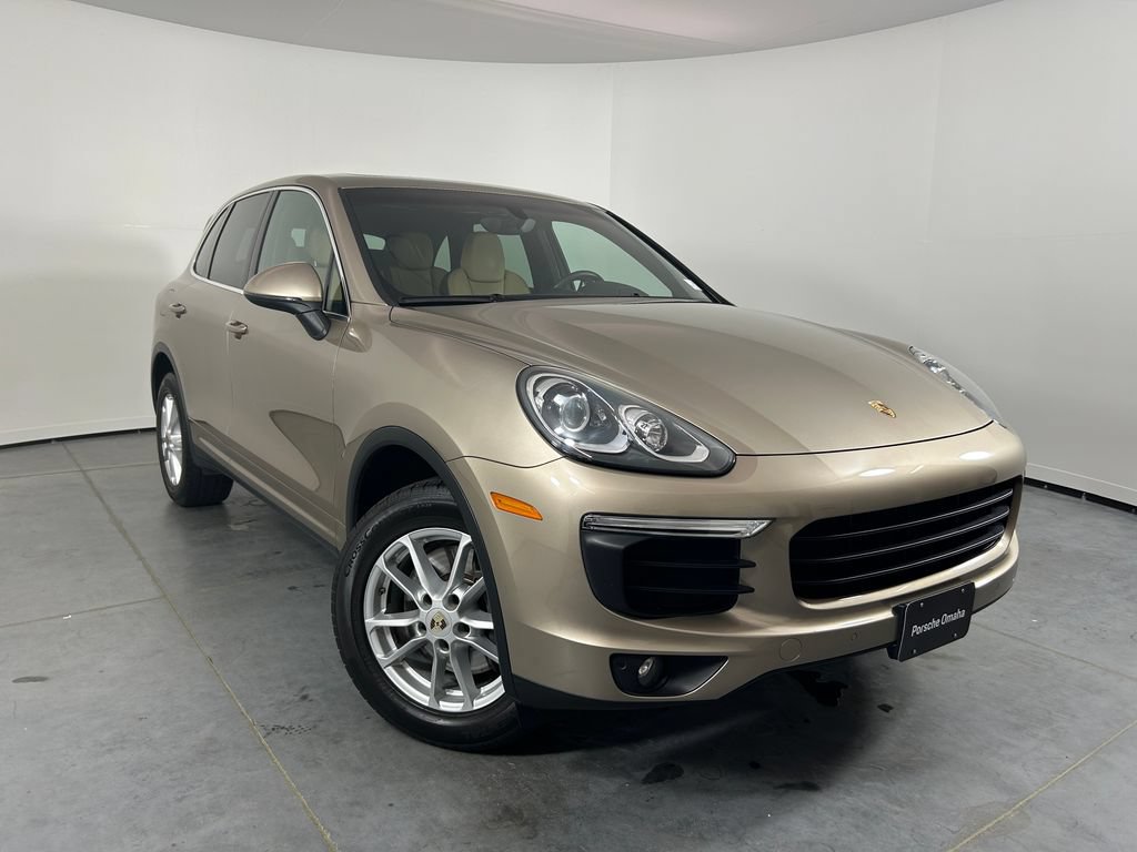 Used 2016 Porsche Cayenne AWD/4WD image 9