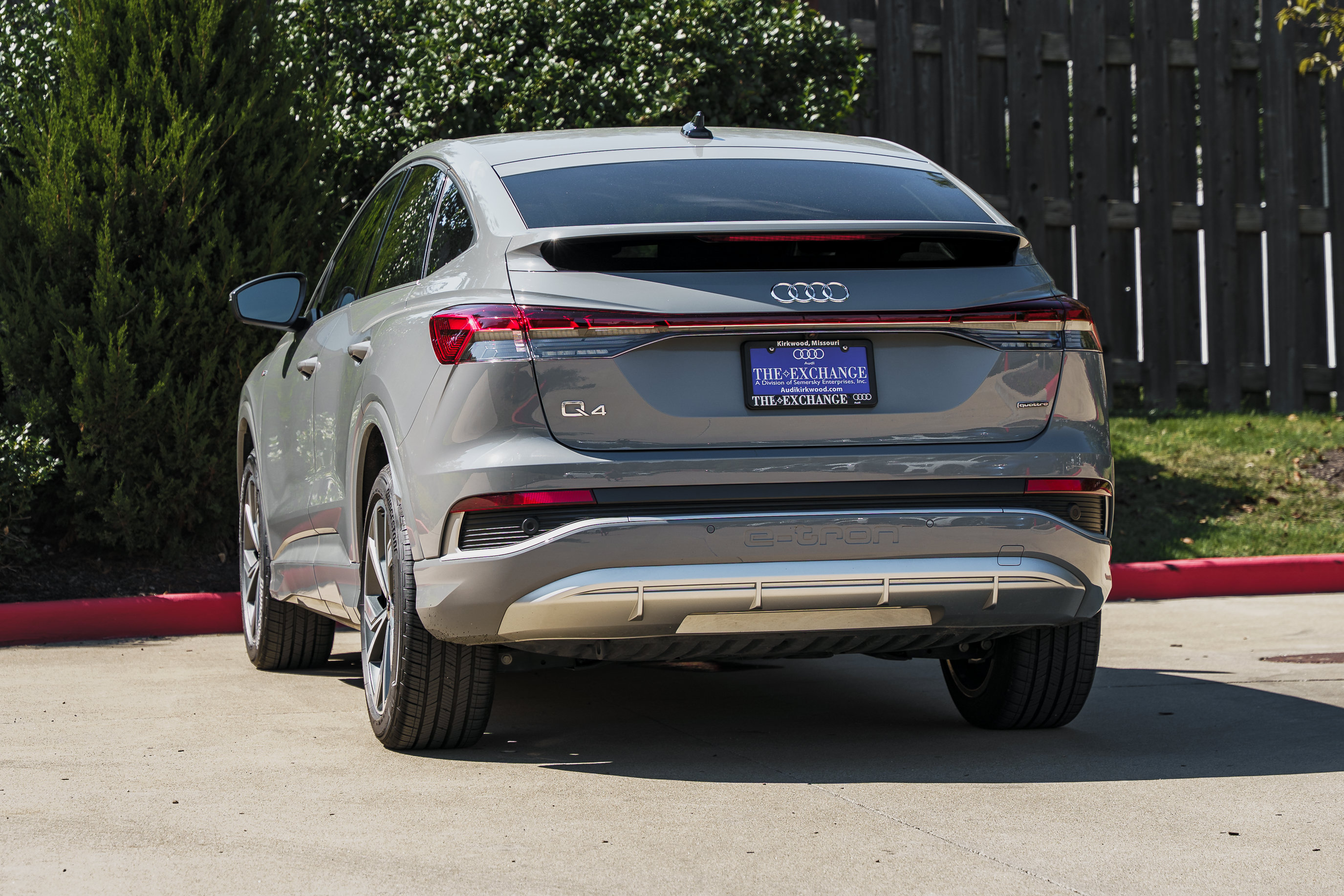 Certified 2023 Audi Q4 e-tron Premium AWD/4WD image 4