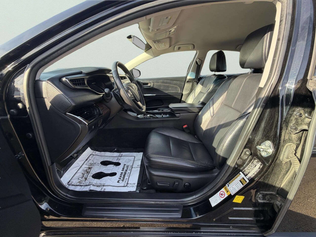 Used 2015 Toyota Avalon XLE image 14