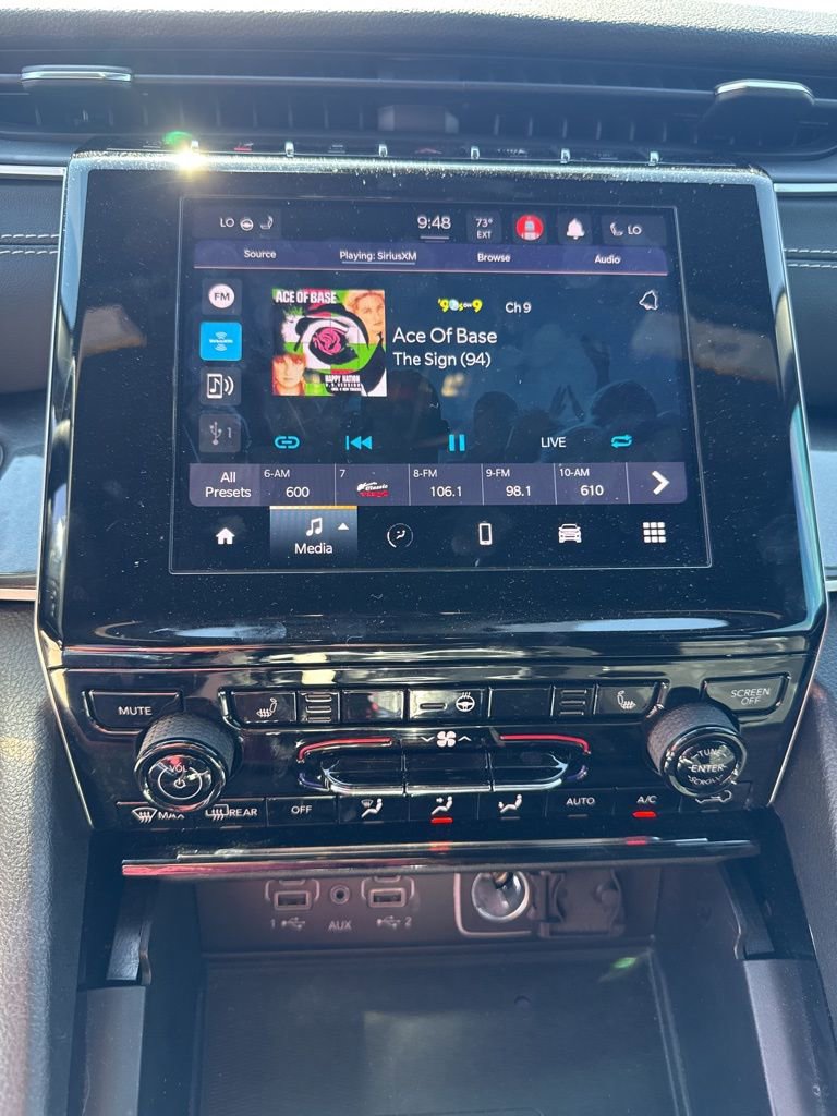 Used 2023 Jeep Grand Cherokee L Laredo image 18