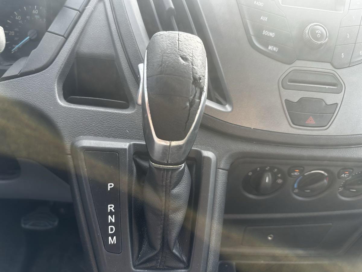 Used 2017 Ford Transit 350 XL image 26