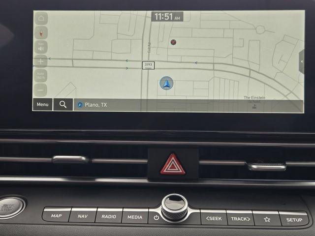 Certified 2026 Hyundai Elantra Limited FWD image 10