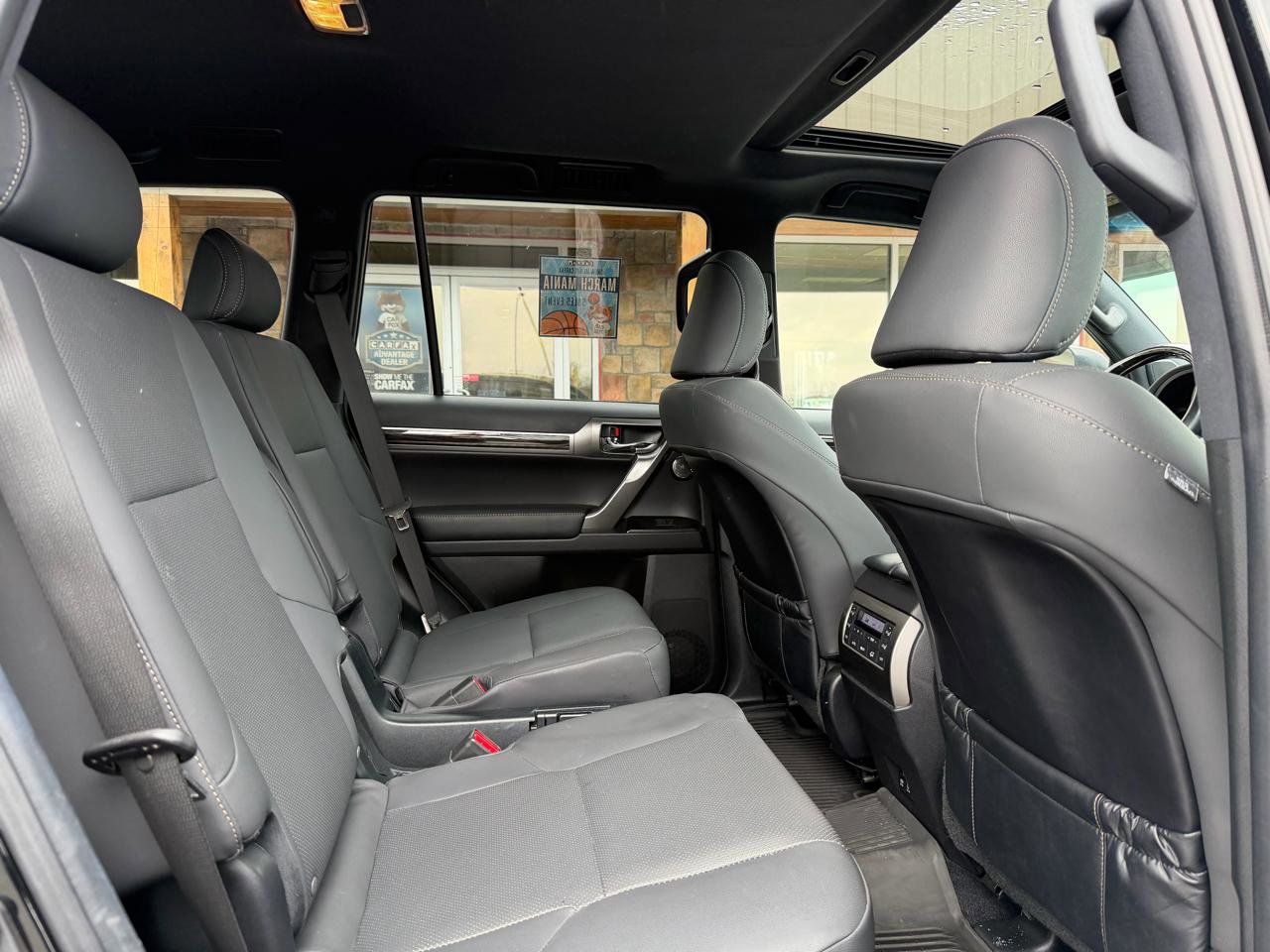 Used 2022 Lexus GX 460 Premium image 23