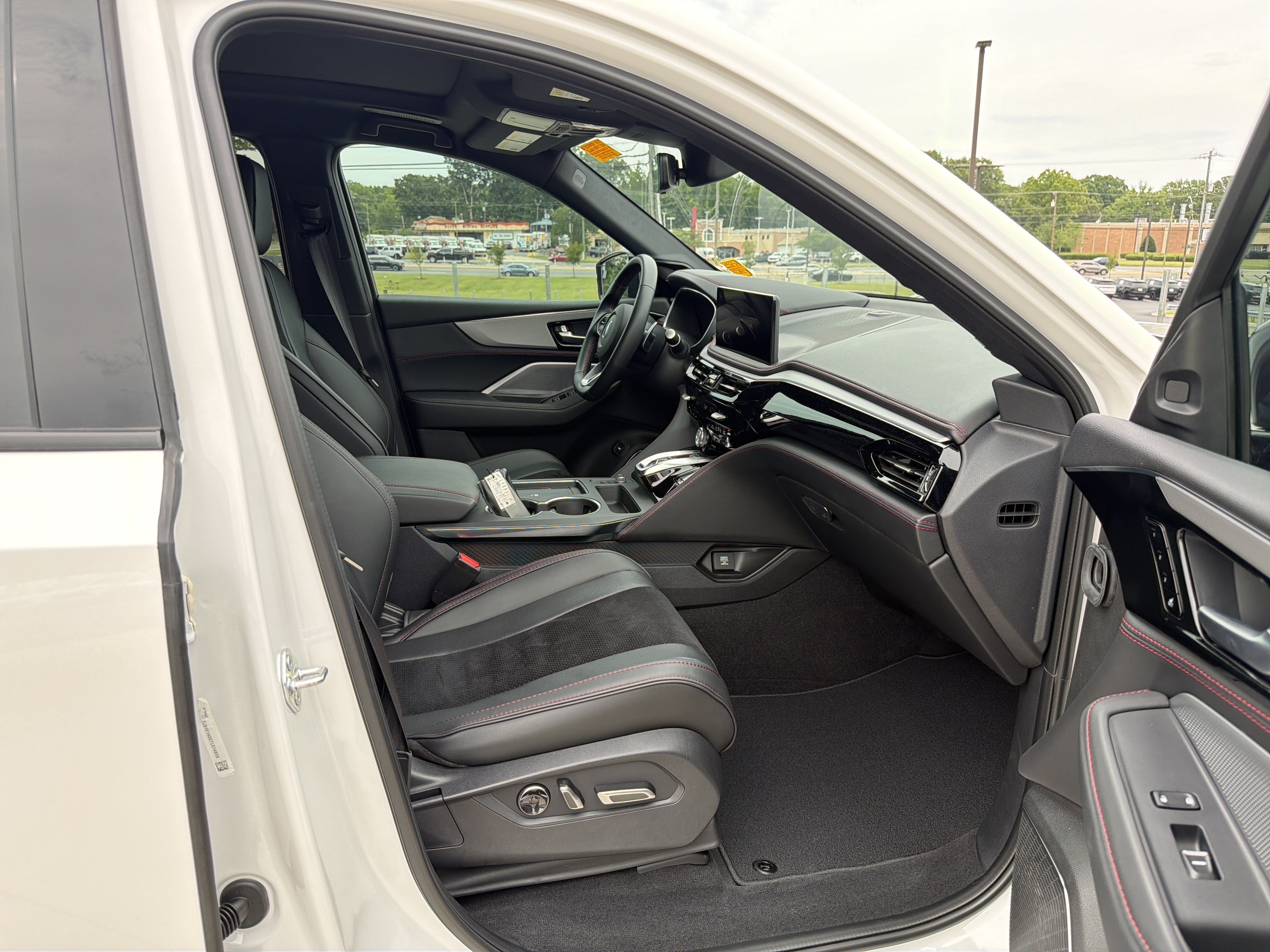 Certified 2026 Acura MDX A-Spec AWD/4WD image 35