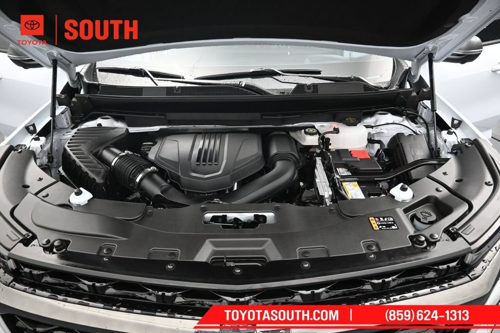 Used 2026 Chevrolet Traverse Z71 w/ Enhanced Driving Package AWD/4WD image 42