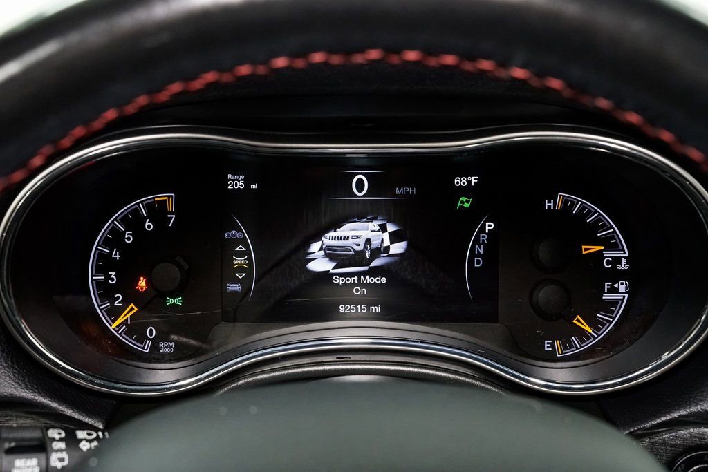 Used 2021 Jeep Grand Cherokee Trailhawk image 12