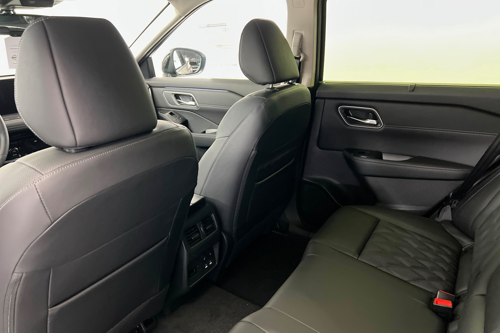 New 2026 Nissan Rogue Platinum w/ Platinum Premium Package AWD/4WD image 19